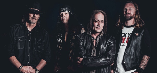 JAKE E. LEE Talks RED DRAGON CARTEL, OZZY, BADLANDS - “I Knew After Ozzy That I Wanted To Do Something Fresh”