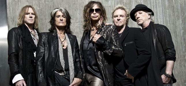 AEROSMITH’s Tom Hamilton Talks Blue Army Tour, Toys In The Attic 40th Anniversary - “I Worked My Ass Off On ‘Sweet Emotion’”