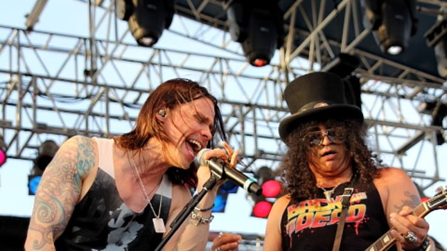 SLASH Featuring MYLES KENNEDY AND THE CONSPIRATORS, HELLYEAH, SEVENDUST, ALL THAT REMAINS, AVATAR Soak Up The Rays In Central Florida