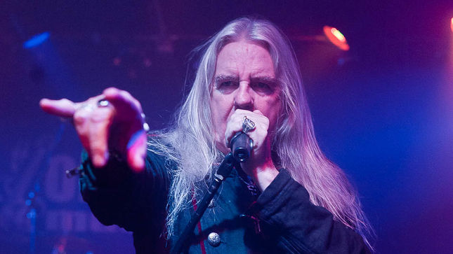 SAXON, ARMORED SAINT - Winning Hands Down With A Battering Ram
