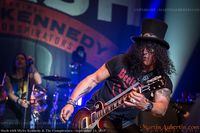 10A6658A-20150924-slash-with-myles-kennedy-the-conspirators-016.jpg