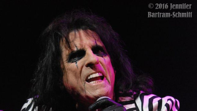 A Night With ALICE COOPER In Port Chester