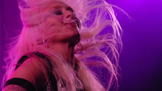 NJ Food Truck & Rock Carnival Day 3: Which Metal Queen To Serve – DORO Or LZZY HALE?