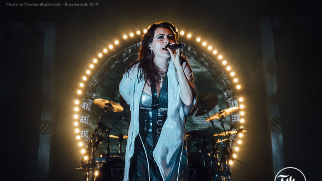 WITHIN TEMPTATION / IN FLAMES - Resisting The Mask In Montreal!
