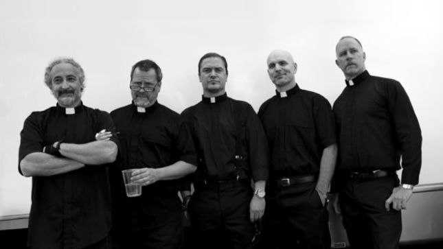 FAITH NO MORE Prepping New Album For 2015; Limited Edition 7" Out November 28th