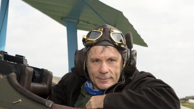 IRON MAIDEN Frontman BRUCE DICKINSON Flies Into Duxford In His Replica Fokker Dr1 Aircraft
