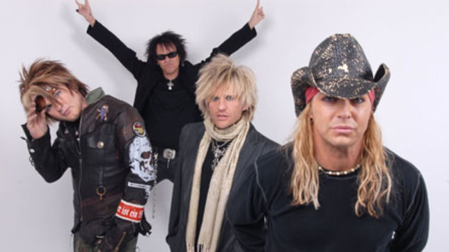 POISON To Tour In 2015; "We Are Never Done Making Music", Says Frontman BRET MICHAELS