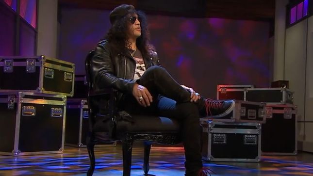 SLASH Talks Up "Very Diverse, Hard Rock Record" World On Fire; Video Interview Streaming