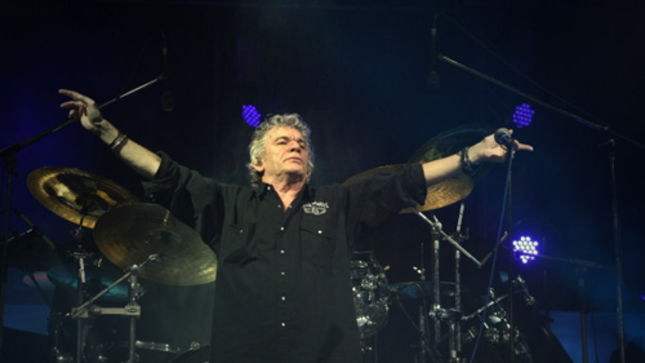 This Day In ... October 14th, 2014 - NAZARETH, TWISTED SISTER, THE MOODY BLUES, KISS, RIOT, IRON MAIDEN, TRIVIUM