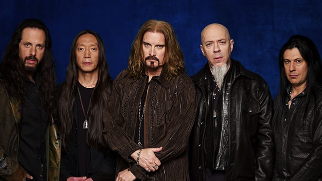 DREAM THEATER Keyboardist Jordan Rudess On Band's Live Show - "You Can Think Of It As a Broadway Show; It's Very Dialled-In"