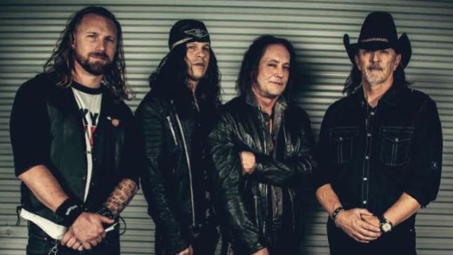 RED DRAGON CARTEL - Promo Photos Featuring Former BADLANDS Bassist Greg Chaisson Released  