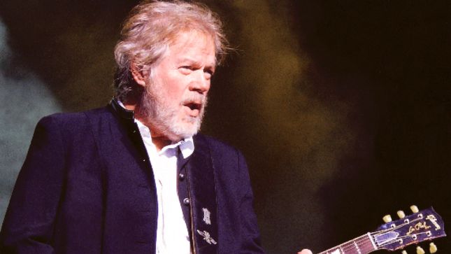 RANDY BACHMAN Recalls BTO Supporting VAN HALEN On 5150 Tour - "Changeover Wasn't Even Five Minutes, And Nobody Yelled 'Where's Dave?'" 