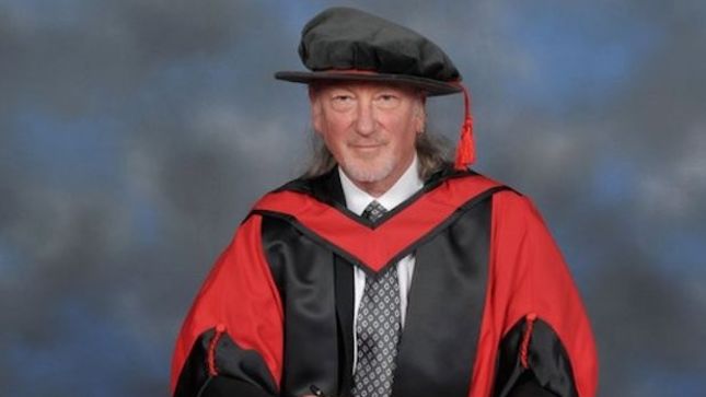 DEEP PURPLE - ROGER GLOVER Named Honorary Fellow Of South Wales University