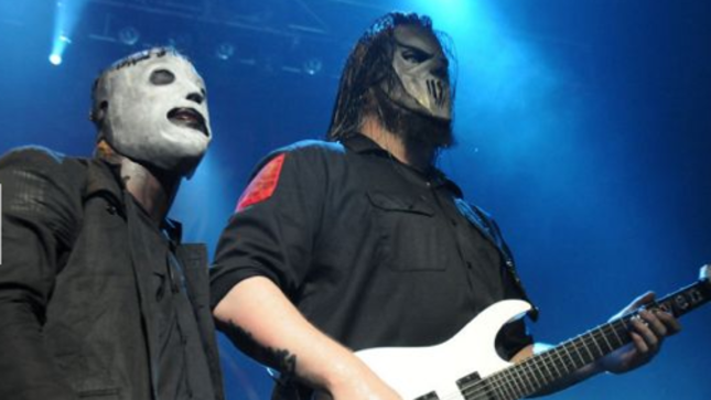 SLIPKNOT Guitarist Mick Thomson - "We're Amazingly Lucky To have A Singer Like Corey Taylor" 