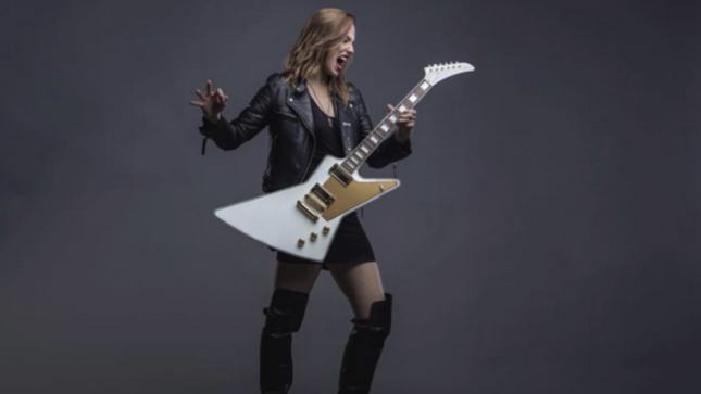 HALESTORM Vocalist LZZY HALE Posts New Lady Evil Diary Entry - "I Would Still Be Rocking Even If Nobody Cared About My Band Or Me" 