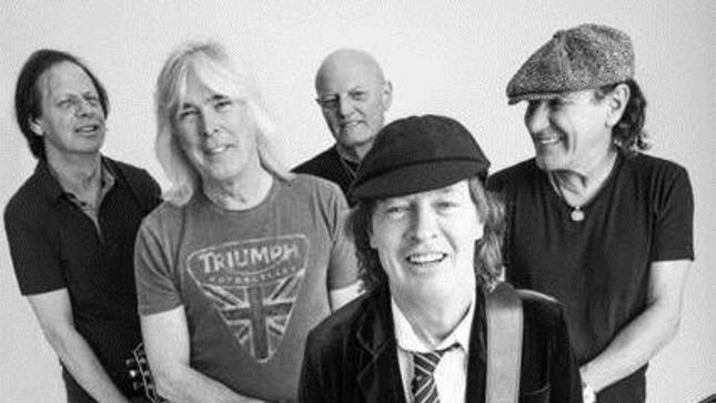 AC/DC Unveil Official Photo Of New Lineup 