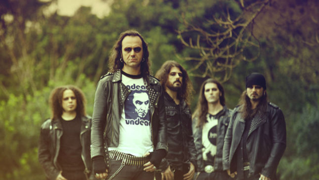 MOONSPELL Mastermind Discusses Working With Producer JENS BOGREN On Extinct Album - “We Caught Him At A Good Time... He Was Actually A Little Bit Bored Of Making More Metallic Records And He Wanted Something Like This”