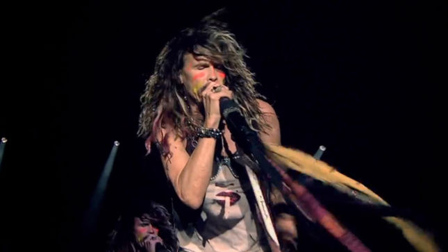 STEVEN TYLER - “I Don’t Have Six Dancers With Hot-Ass Booties And Titties Sticking Out… We’re True To Our AEROSMITH-ness”