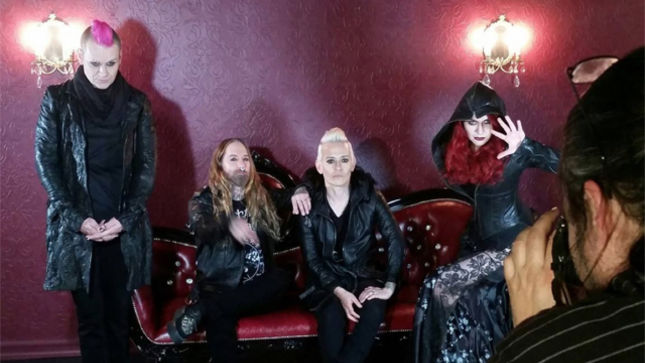COAL CHAMBER Streaming New Song “I.O.U. Nothing”