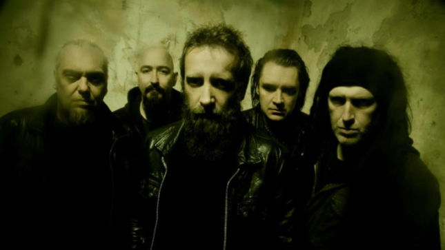 PARADISE LOST / BLOODBATH Vocalist Nick Holmes Discusses Audience Crossover, Musical Output On Radioactive Metal; Audio Streaming