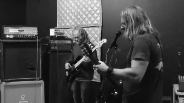CORROSION OF CONFORMITY - More European Tour Rehearsal Video With PEPPER KEENAN
