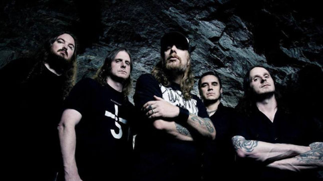 AT THE GATES Announce Split 7” EP Release With VOIVOD; More Touring Ahead