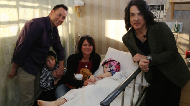 KISS’ PAUL STANLEY Visits Young Girl Recovering From Bilateral Microtia Surgery