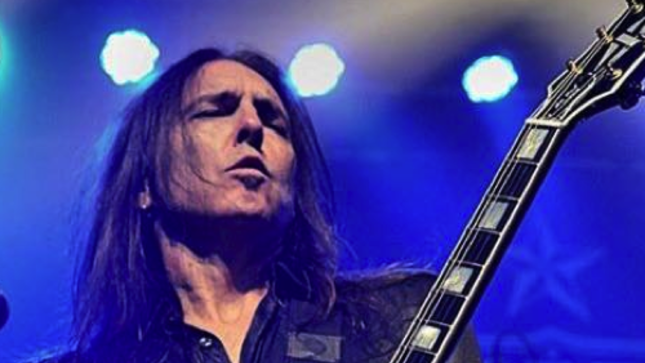 THIN LIZZY / BLACK STAR RIDERS Guitarist DAMON JOHNSON Talks Leaving ALICE COOPER's Touring Band - "He Was Totally Supportive; He's Always Been Very Encouraging Of My Songwriting"