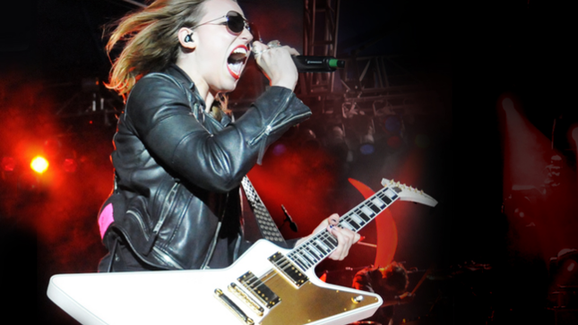 HALESTORM Vocalist LZZY HALE On New Song "I Am The Fire" - "A Reminder To Myself That With Every Obstacle I Face, The Only Person Standing In My Way Is Me"