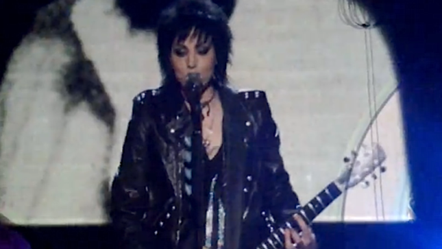 JOAN JETT Performs With DAVE GROHL And MILEY CYRUS At Rock And Roll Hall Of Fame Induction; Video Clips And Complete Audio Available