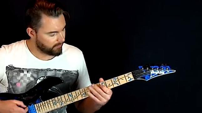 STEVE VAI Endorses Dawsons Music Video Demo Of New Ibanez Jem77P BFP Signature Guitar 