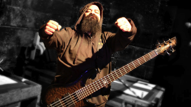 SOULFLY Bassist TONY CAMPOS Leaves Band To Join FEAR FACTORY - "It Was A Great Three + Years, And I Enjoyed Every Minute Of It" 
