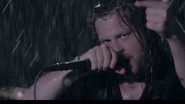 PHINEHAS Drop Rain-Drenched Video For 