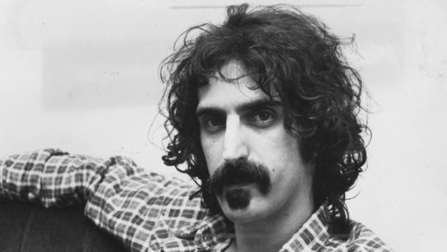 FRANK ZAPPA Has New Home With Universal Music Enterprises; First Release Will Be 40th Anniversary Edition Of One Size Fits All