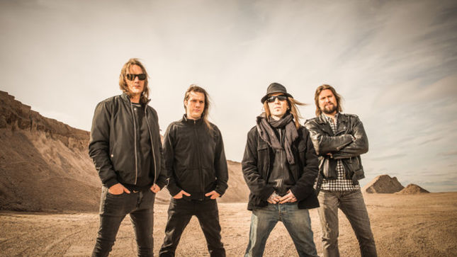 CHILDREN OF BODOM - Chaos, Attitude, A Gig In Hel