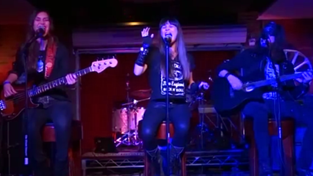 GABBIE RAE - Live Cover Of ADELE's "Rolling In The Deep" Posted (Video) 