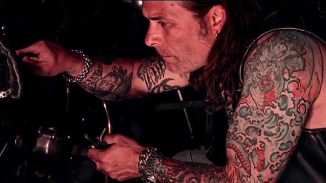 MIKE TRAMP Premiers “Give It All You Got” Music Video, His Most Complete In Years