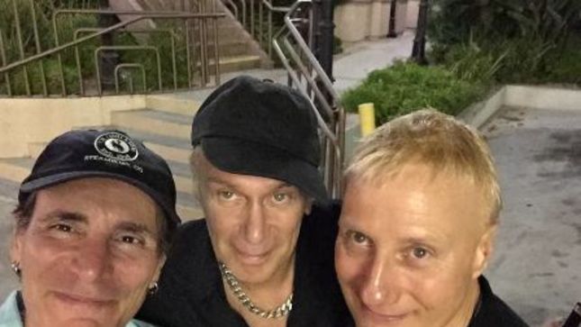 STEVE VAI Looks Back On Touring For DAVID LEE ROTH's Eat 'Em And Smile - "The Power Trio Of The Three Of Us In This Photo Was A Dynamic Force In The Day" 