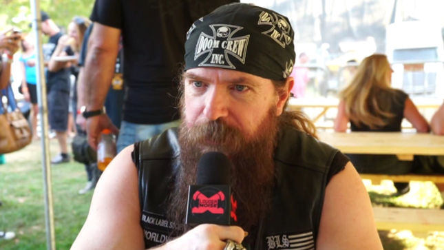 ZAKK WYLDE On Balancing The Heavy With The Mellow - “I Just Smash My Head Up Against The Wall Several Times And Masturbate Furiously”; Video