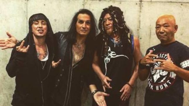 LOUDNESS Members Team Up With Former Vocalist MIKE VESCERA At Loud Park 2015 As SOLDIER OF FORTUNE; Fan-Filmed Video Posted