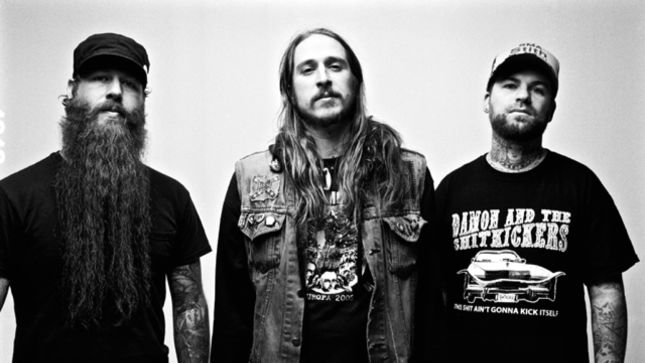 BLACK TUSK To Release Pillars Of Ash Album In January; “God’s On Vacation” Track Streaming