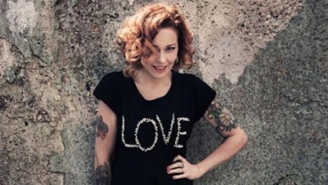 ANNEKE VAN GIERSBERGEN Taking A Break From Performing In 2017; Announces Special Show With THE GENTLE STORM For Amsterdam In December 2016