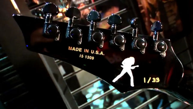MEGADETH - Dean Guitars Introduces DAVE MUSTAINE Signature VMNT USA Holy Grail Guitar; Video