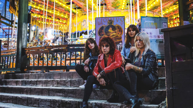 Spain’s LIZZIES Sign Worldwide Deal With The Sign Records