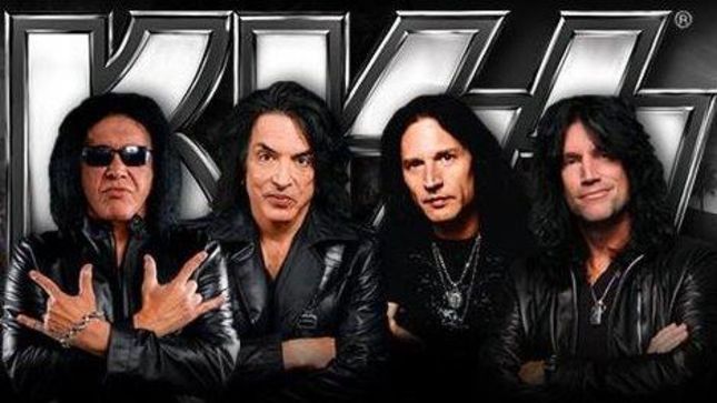 KISS To Perform Acoustic Concert Prior To LA KISS Opening Night