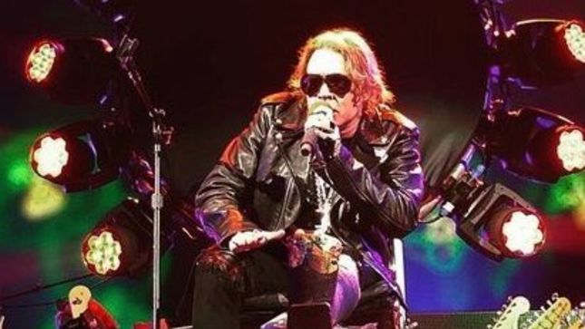 GUNS N' ROSES Perform First Official Reunion Show Despite AXL ROSE's Broken Foot; Photos And Video Available