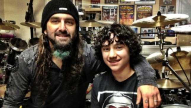 THE WINERY DOGS Drummer MIKE PORTNOY, NEXT TO NONE Drummer MAX PORTNOY Featured In New WSOU 89.5 Interview