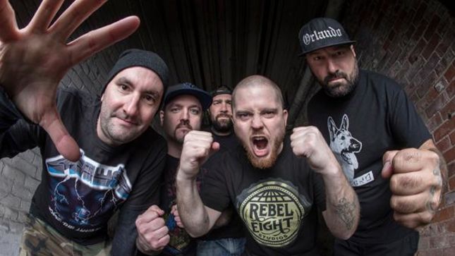 JAMEY JASTA Discusses Frustration In HATEBREED’s Lyrics - “Sometimes It’s Not So Easy To Have A Positive Mental Attitude, But At The End Of The Tunnel There Is Light”; Video