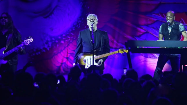 STEVE MILLER Discusses His Life, Greatest Hits; InTheStudio Audio Interview Streaming