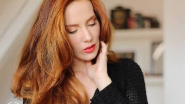 EPICA Vocalist SIMONE SIMONS Gearing Up For New Album - "Who Would Have Thought 14 Years Ago That I Would Still Be Singing On Stages All Over The World?"